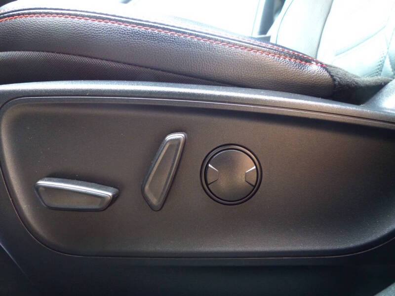 2024 Ford Escape ST-Line Elite