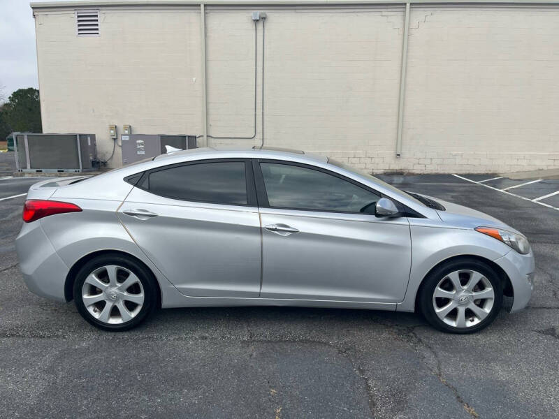 2013 Hyundai Elantra Limited photo 4