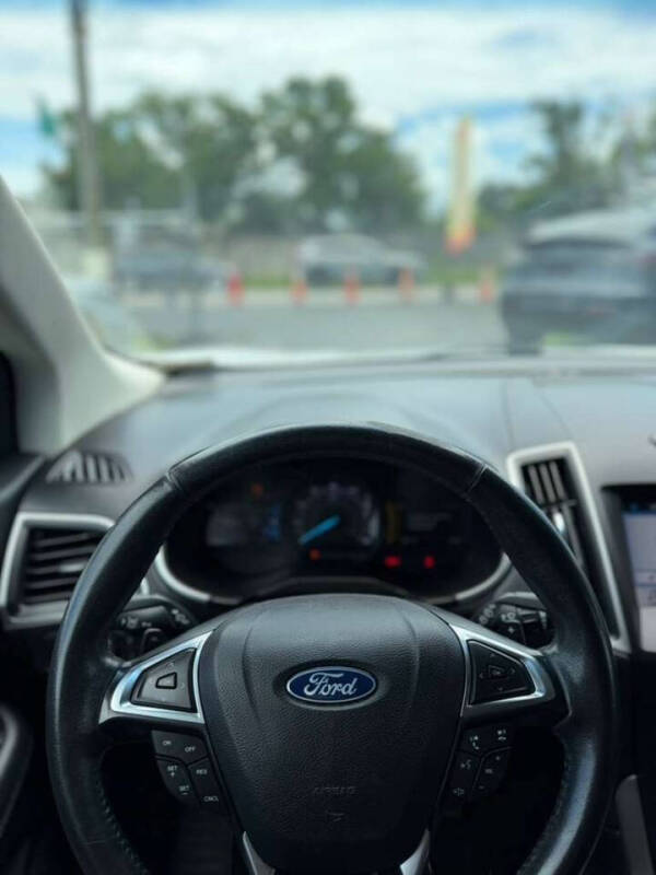 2019 Ford Edge SEL