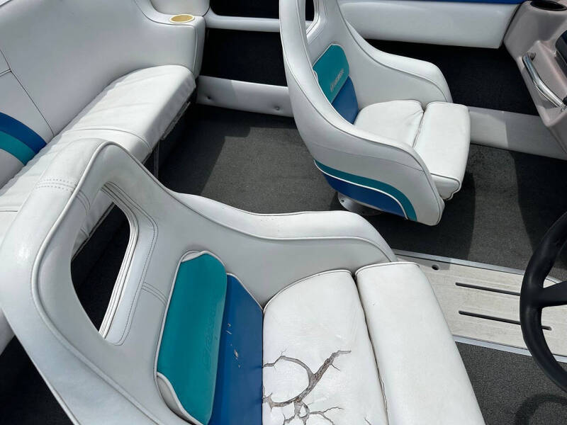 1993 Rinker CAPTIVA