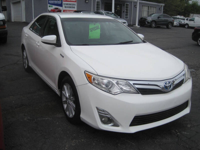 2014 Toyota Camry Hybrid XLE