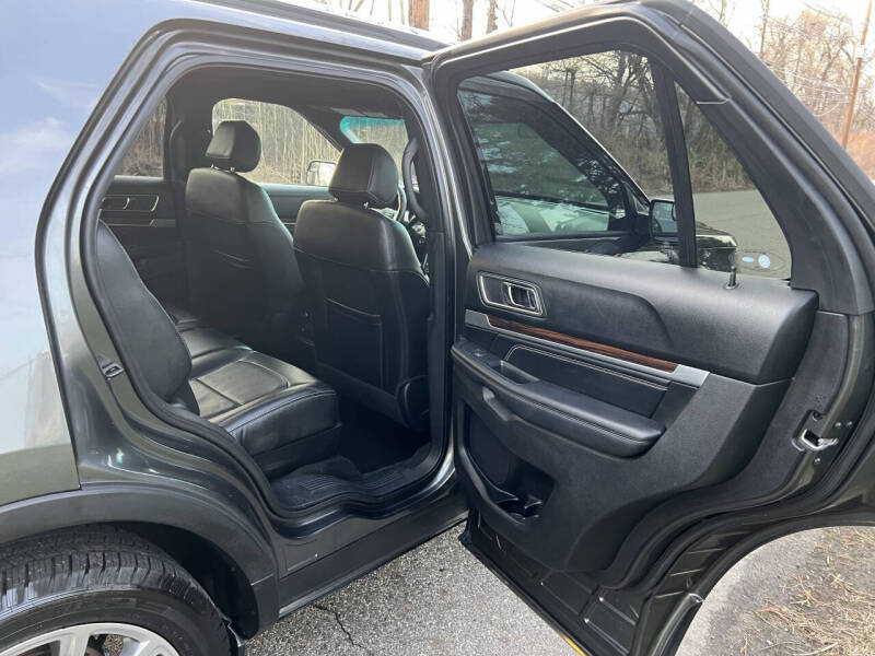 2017 Ford Explorer Limited