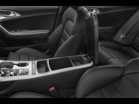 2019 Kia Stinger GT2