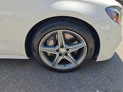 2017 Mercedes-Benz E-Class E 300