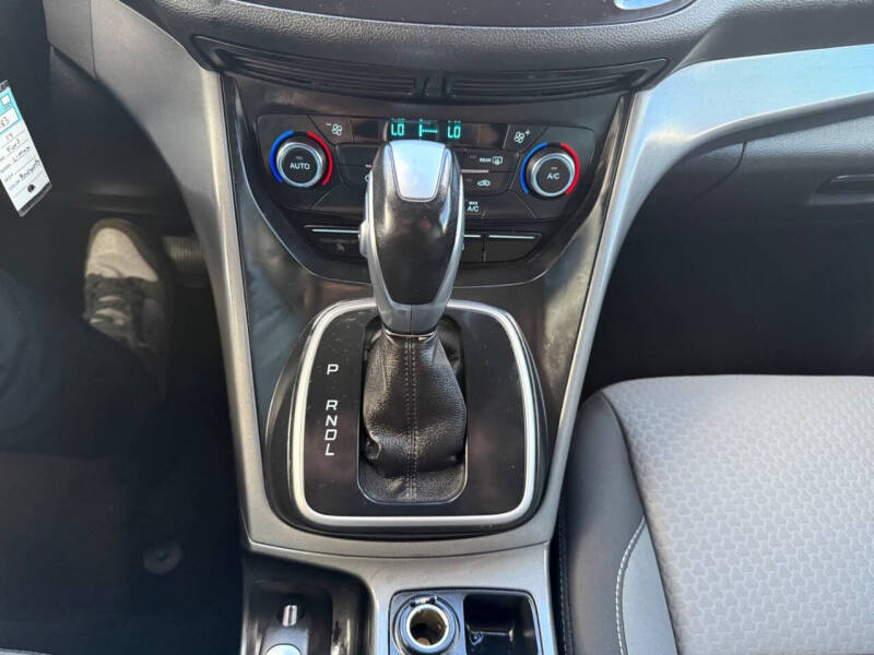 2017 Ford C-MAX Energi SE