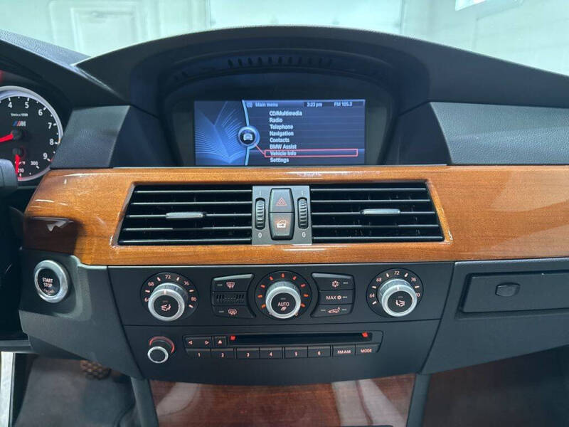 2010 BMW M5