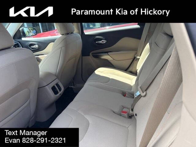 2019 Jeep Cherokee Latitude