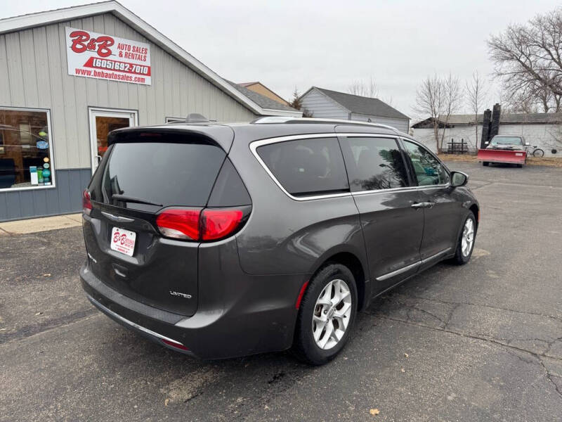 2020 Chrysler Pacifica Limited