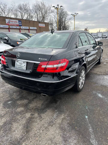 2011 Mercedes-Benz E-Class
