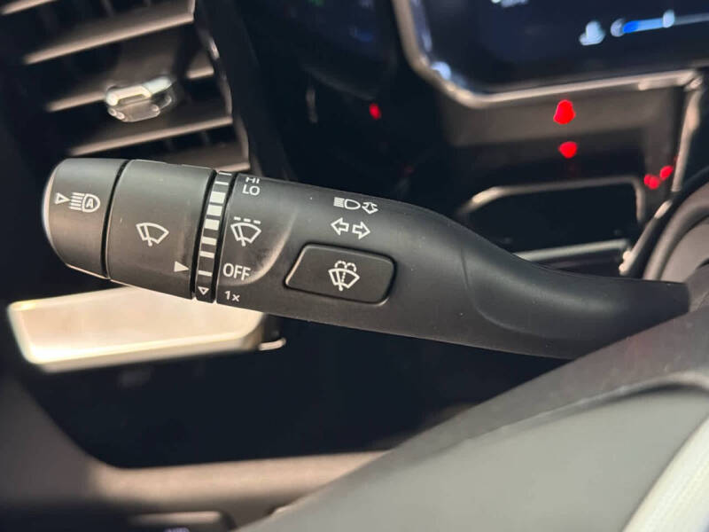 2026 GMC Sierra 1500 Elevation Standard