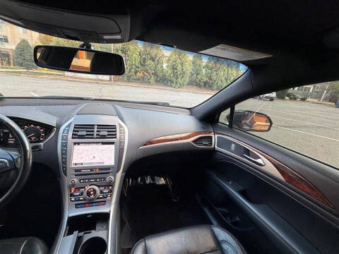 2017 Lincoln MKZ Reserve