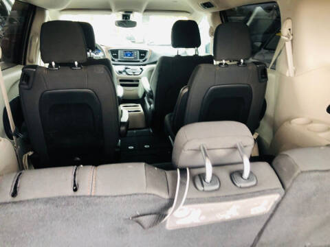 2017 Chrysler Pacifica Touring