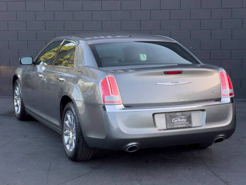 2011 Chrysler 300 Limited