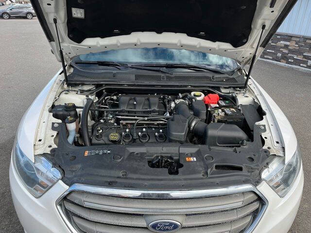 2019 Ford Taurus SEL