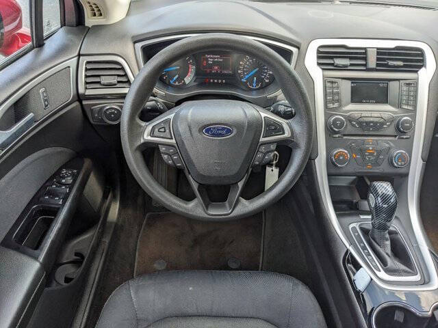 2015 Ford Fusion 10