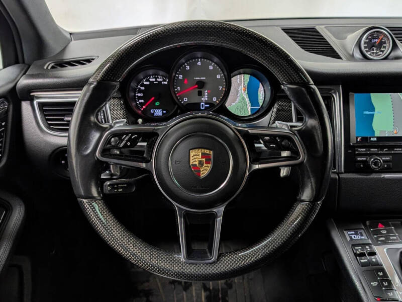 2015 Porsche Macan S