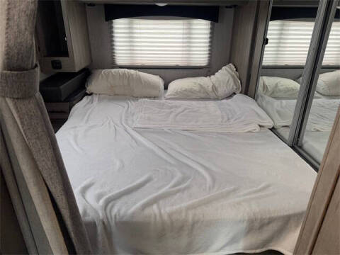 2021 Ford E-Series E-450 SD