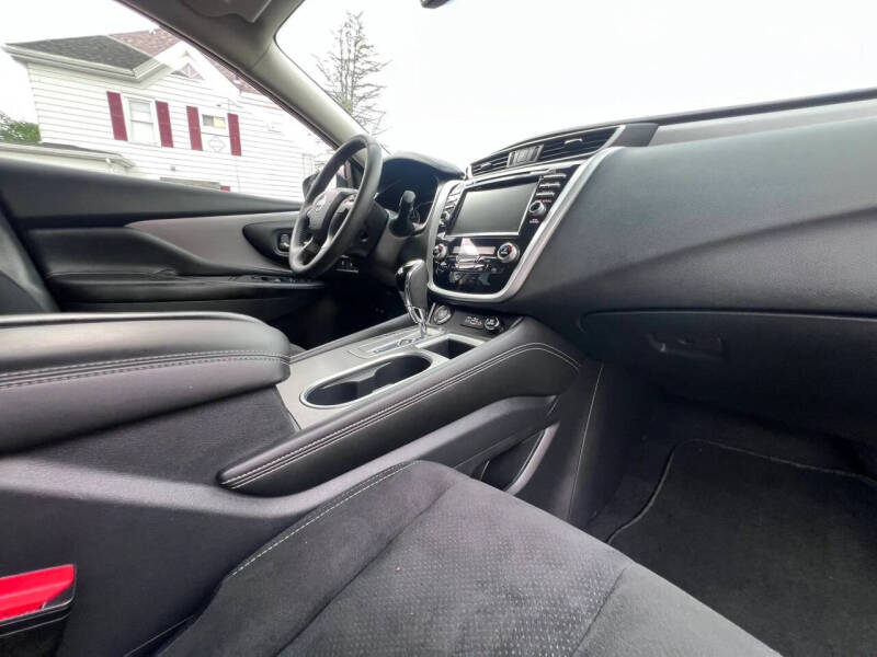 2020 Nissan Murano SV