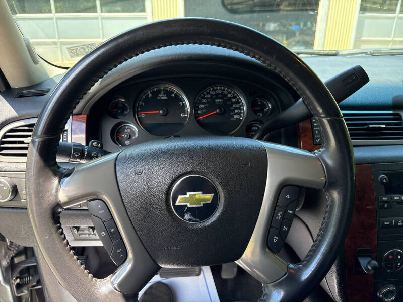 2011 Chevrolet Avalanche LT