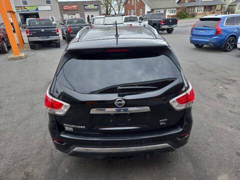 2014 Nissan Pathfinder Platinum