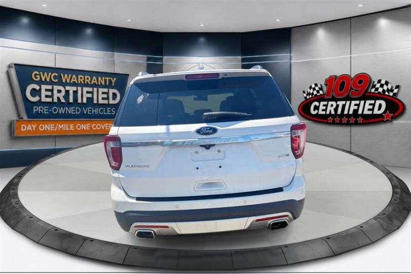 2017 Ford Explorer Platinum