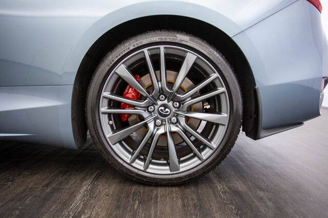 2017 Infiniti Q60 Red Sport 400