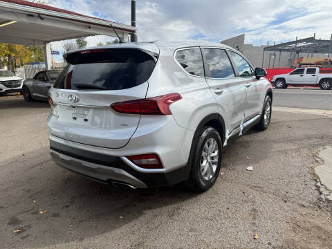2019 Hyundai Santa Fe SE 2.4L