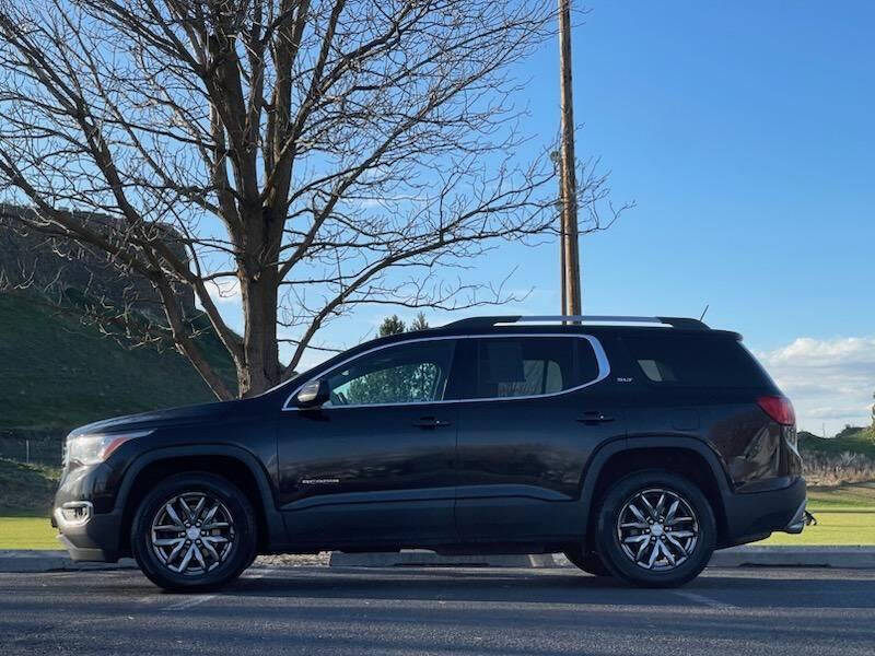 2017 GMC Acadia SLT-1