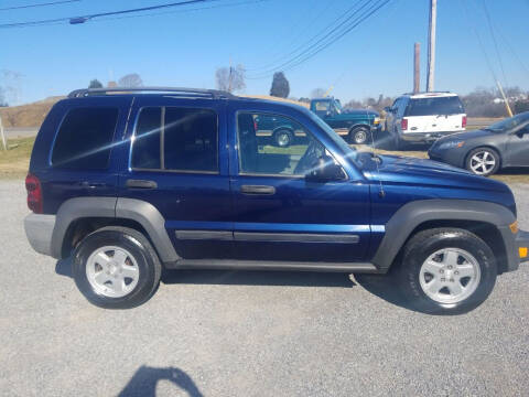 2006 Jeep Liberty for sale at CAR-MART AUTO SALES in Maryville TN