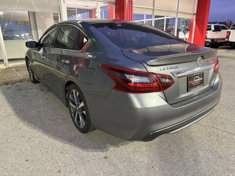 2017 Nissan Altima 2.5 SR