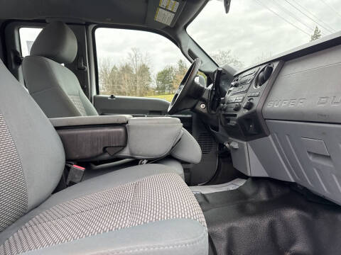 2011 Ford F-250 Super Duty XL