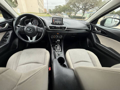 2015 Mazda MAZDA3 i Touring