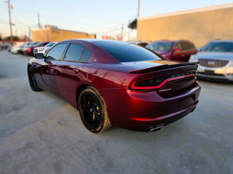 2017 Dodge Charger SE