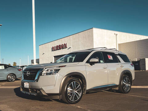 2024 Nissan Pathfinder Platinum