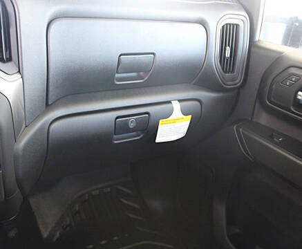2025 Chevrolet Silverado 3500HD CC