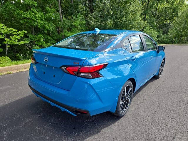 2025 Nissan Versa SR