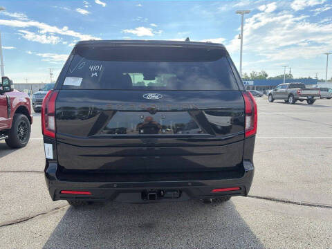 2027 Ford Expedition Tremor