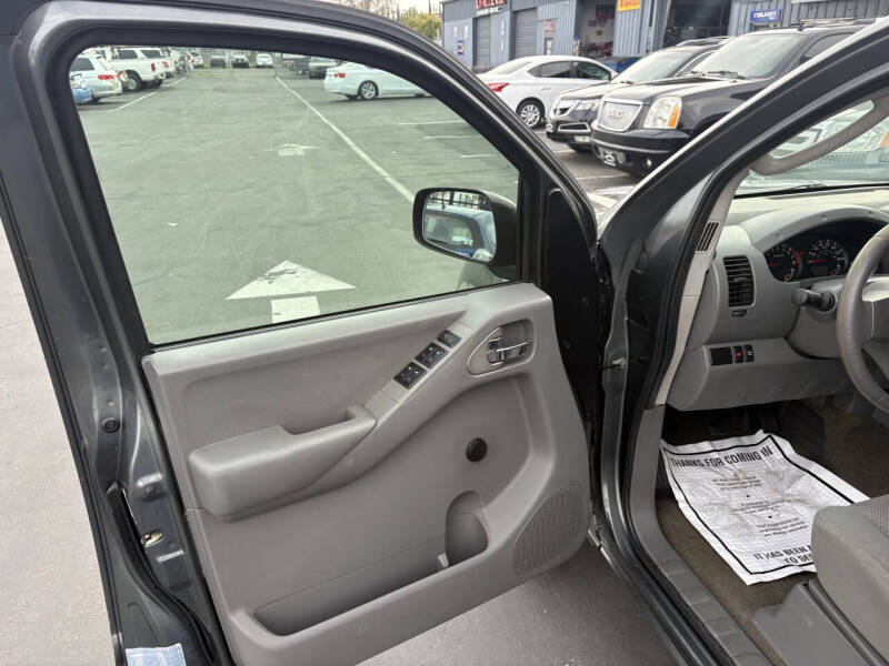 2006 Nissan Frontier SE