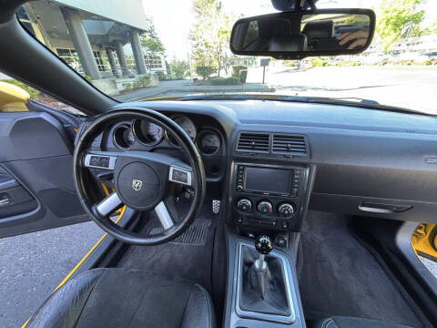 2010 Dodge Challenger SRT8