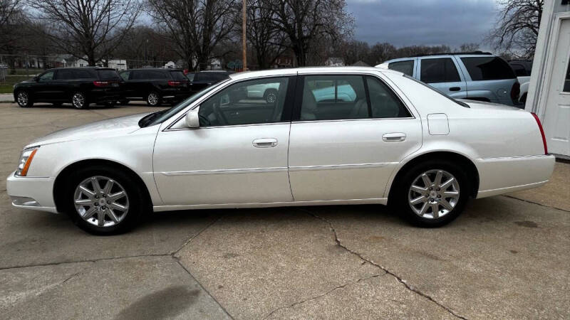 2011 Cadillac DTS Premium Collection