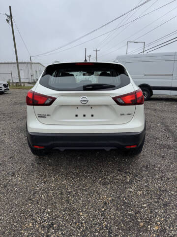 2018 Nissan Rogue Sport SL