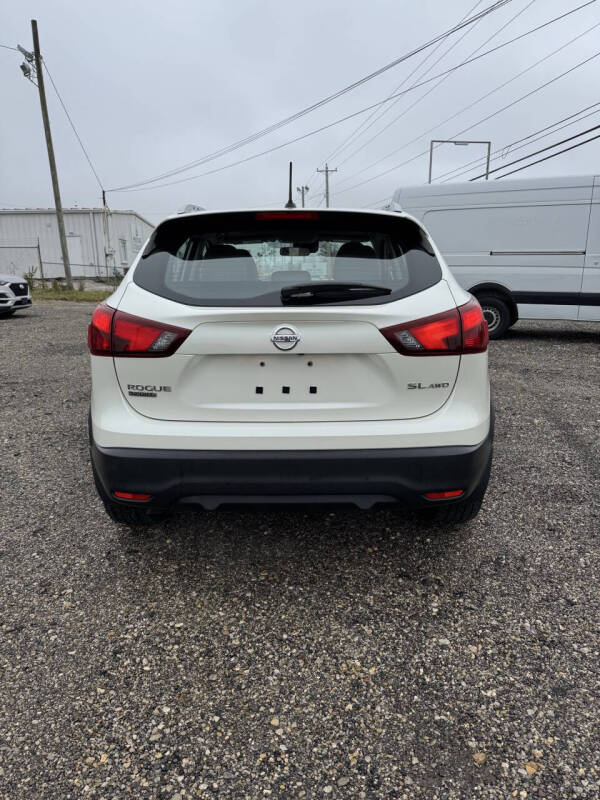 2018 Nissan Rogue Sport SL