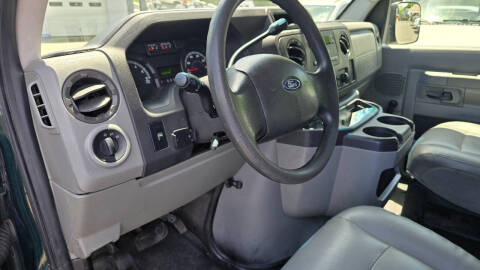 2009 Ford E-Series E-350 SD XL