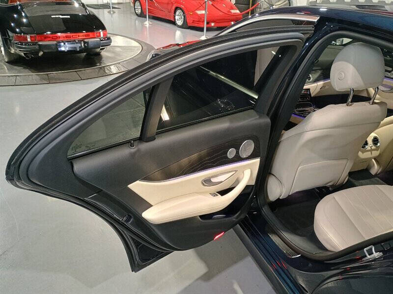 2017 Mercedes-Benz E-Class E 300 4MATIC