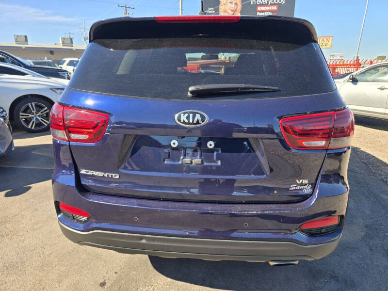 2020 Kia Sorento LX V6