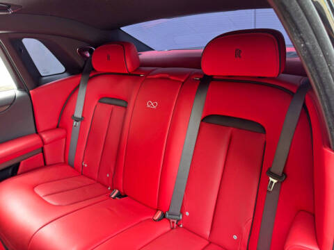 2024 Rolls-Royce Black Badge Ghost