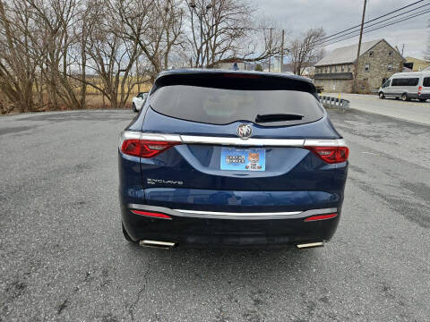 2022 Buick Enclave Essence