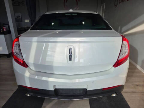 2013 Lincoln MKS