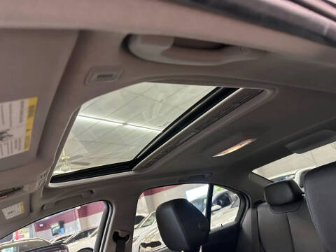 2018 BMW 3 Series 320i xDrive