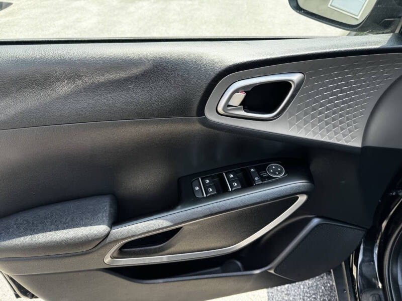 2024 Kia Soul S